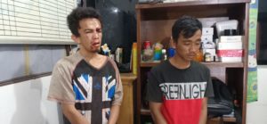Jatuh Saat Melarikan Diri, Dua Orang Jambret Diamuk Warga
