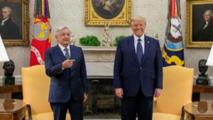 Pemimpin Meksiko Memuji Trump Meskipun Ada Ancaman Tarif