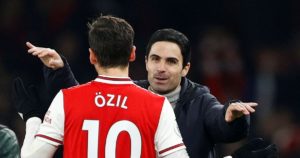 Ini Alasan Arteta Belum Mainkan Mesut Ozil