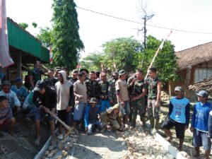 Kebersamaan Tanpa Batas Satgas TMMD Dan Warga Terjalin Hingga Akhir