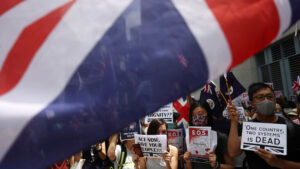 Inggris Menawarkan Kewarganegaraan Kepada Warga Hong Kong Mengundang Kemarahan China