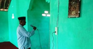 TNI Berbuat Maksima Saat Merebah Mushola di Desa TMMD