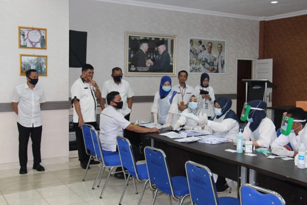 Minimalisir Penularan Covid-19, Dikbud Muba Rapid Test Seluruh Staf