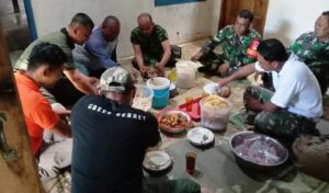 Kebersamaan Itu Terus Dipupuk di Lokasi TMMD Jatiwarno