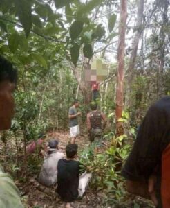 Warga Muara Enim Digegerkan ABG Gantung Diri Di Pohon Karet