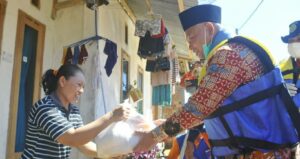 Pemkab OKU Timur Berikan 2000 Paket Sembako Bagi Warga Terdampak Banjir