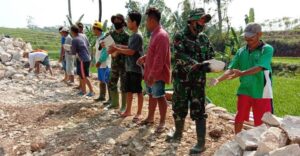 Antusias Warga di Pra TMMD Perlu Diacungi Jempol