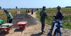 Peningkatan Kualitas Jalan Desa Sendangkulon Dimulai