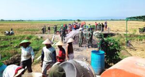 TNI Dan Warga Kejar Target di Pra TMMD