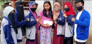 KKN STITarbiya Muara Enim Kembali Bantu Warga Terdampak Covid-19