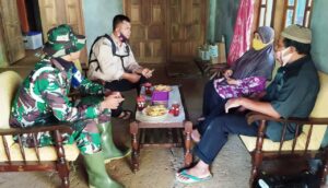 Waktu Istirahat, Satgas TMMD Komsos dengan Tomas