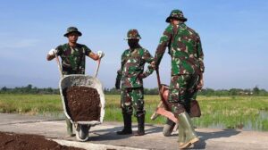 Ini Dia Etape Finishing Dari Pengecoran Jalan TMMD Kendal