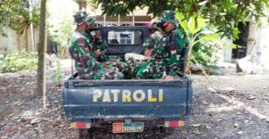 Beri Contoh Warga, TNI Satgas TMMD Selalu Disiplin Serta Hati Hati Dalam Berkendara