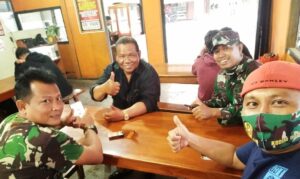 Warung Kopi, Jadi Tempat Untuk Bangun Keakraban dan Kekompakan Dalam TMMD REG-109