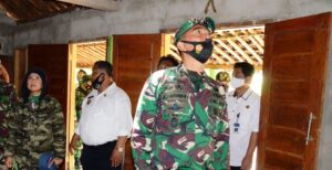 Kasrem 074/Warastratama Kesengsem Melihat Langsung Program RTLH Di Sonosari