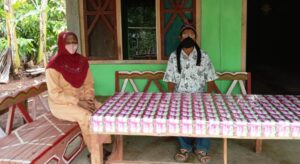 Kebahagiaan Selimuti keluarga Tinah, Penerima Bantuan RTLH