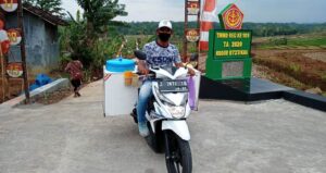 Jalan Mulus Jadi Berkah Penjual Es Cincau