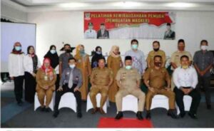 Pemkab Muara Enim Buka Pelatihan Membuat Masker Bagi Kalangan Pemuda di Tengah Pandemi