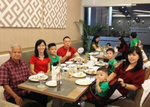 Santika Radial Gelar Natal Bersama