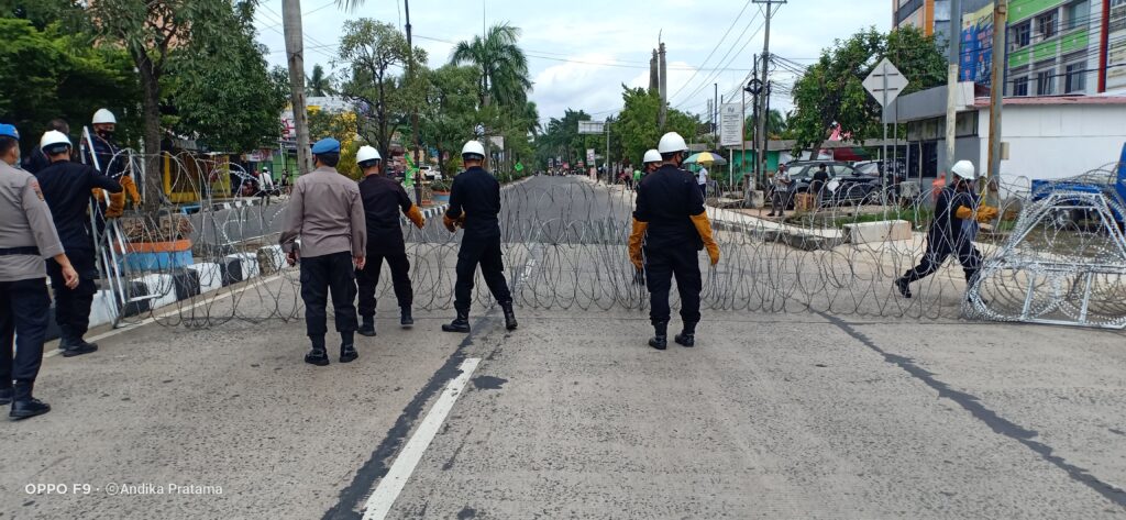 Antisipasi Unjuk Rasa, Sejumlah Jalan Menuju Polda Sumsel dialihkan