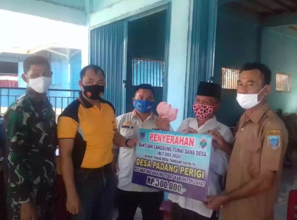 Polsek Kota Agung Ingatkan Warga Agar Jalankan 3 M Saat Memagikan Bantuan