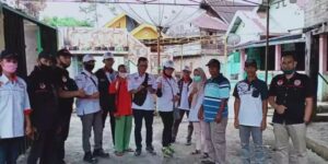 Tim DPC JPKP SDL Salurkan Bantuan Sembako Kepada Korban Kebakaran di Muara Enim