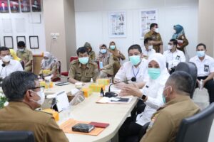 Wawako Palembang Tegaskan Warga Boleh Berobat Ke RS Bari Hanya Dengan KTP