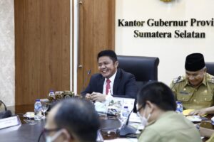 HD  Dorong Pemkab OKU  Realisasikan Program Pembagunan   Berbasis Ekonomi Kerakyatan