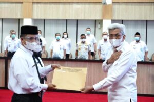 Serahkan SK P3K, Wagub MY : Jangan Cepat-cepat Minta Pindah Tugas