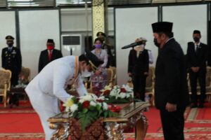 Bupati-Wakil Bupati OKU Selatan Resmi Dilantik, Popo Ali : Kami Siap Jalankan Tugas