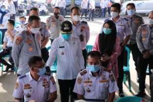 Satu Persatu Pegawai Dinas Pemkot Palembang Mulai Di Vaksin