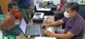 Aksi Pencuri Aki Berakhir Setelah Ditangkap Polisi