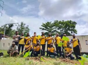Polsek Lahat Ajak Warga Budidayakan Tanaman Talas Beneng