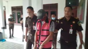 Hamburkan Dana Desa Untuk Keperluan Pribadi, Mantan Kades Di Lahat Ditangkap Jaksa