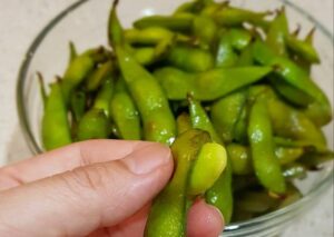 Fakta Tentang Edamame Dan Manfaatnya