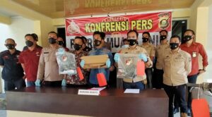 Tak Senang Istrinya Diganggu, Adik Tikam Kakak kandung Hingga Tewas