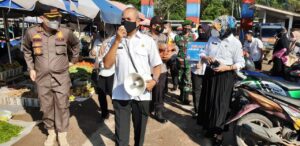 Muba bersama TNI-POLRI Perkuat Prokes di Pasar Tradisional
