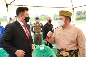 Pertahankan Kearifan Lokal, Herman Deru Tebar Puluhan Ribu Benih Ikan di Sungai Rawas