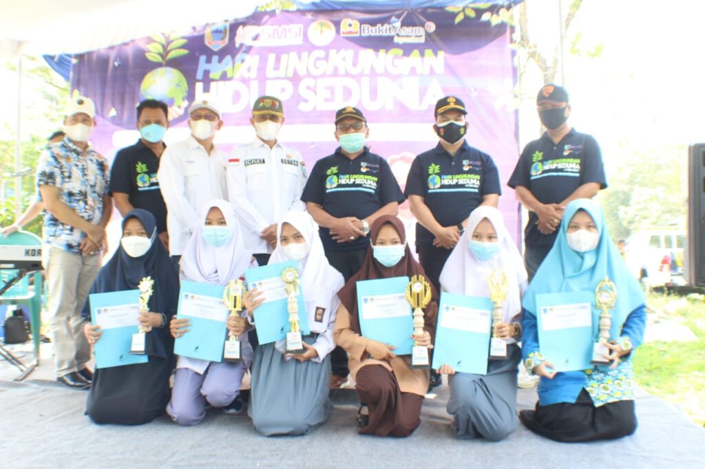 HLHS DLH, PTBA dan SMSI Lahat Dimeriahkan Lomba Antar Pelajar