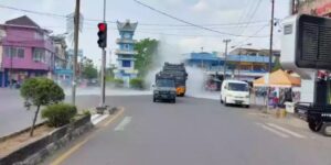 Polres Lahat Kembali Semprotkan Cairan Disinfektan