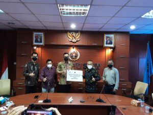 PWI Pusat Terima Donasi PT PPA Buat Wartawan Terkena Covid