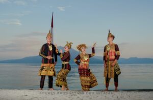 DJKI Kemenkumham Resmi Patenkan Kain Kawai Kanduk OKU Selatan