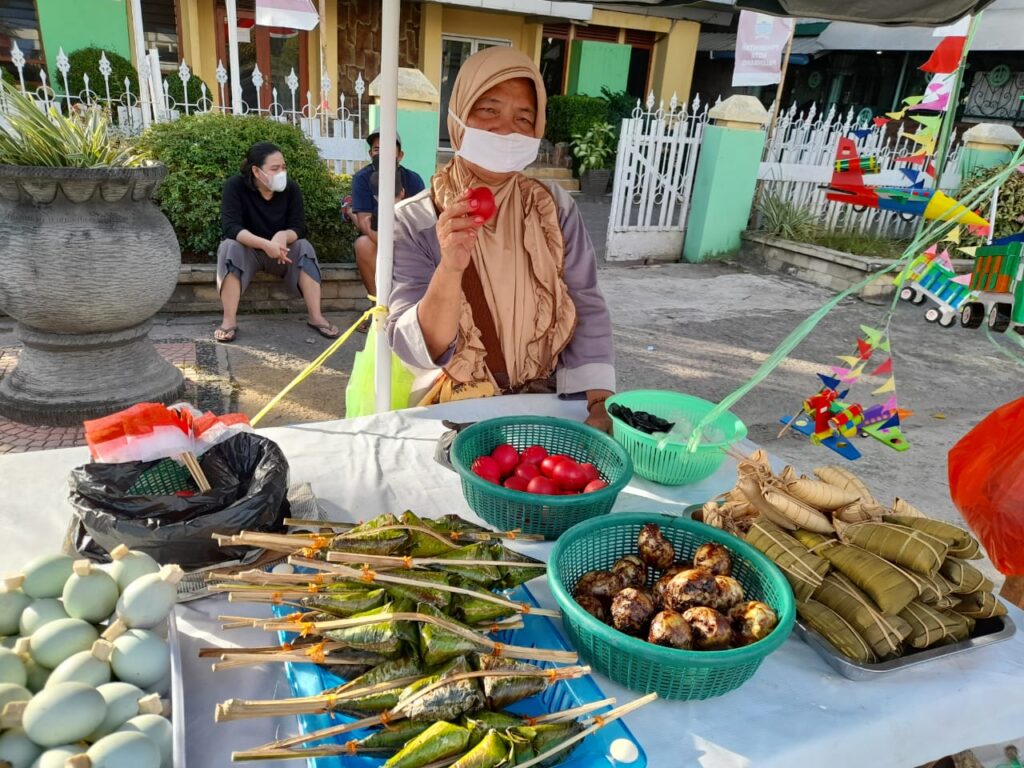 PPKM Level Empat Penjualan Telok Abang Tetap Tinggi