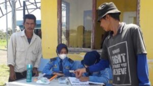 Pengawasan Ketat, Pengunjung Di minta indentitas Diri Masuk Bandara