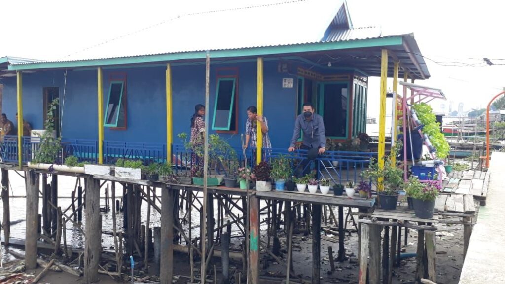 Kampung Air di Pulau Kemaro Semakin Cindo
