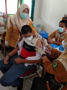 Pelajar SLB Sekayu Ikuti Vaksinasi Tahap Pertama