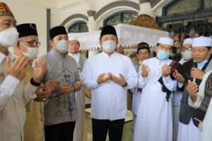 Herman Deru  Harapkan Tokoh Agama Jadi Teladan Pencegahan Covid-19