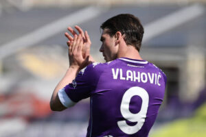 Juventus Raih Pole Position Dalam Perburuan Vlahovic