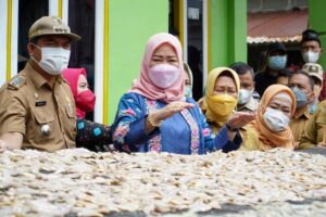 Sambangi Kampung SIABANG, Feby Deru Upayakan Kredit Lunak dari BSB 