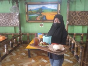 Sambal Seuha Bebek Bakar Pak Jun Sensasi Sambal Yang Menggiurkan